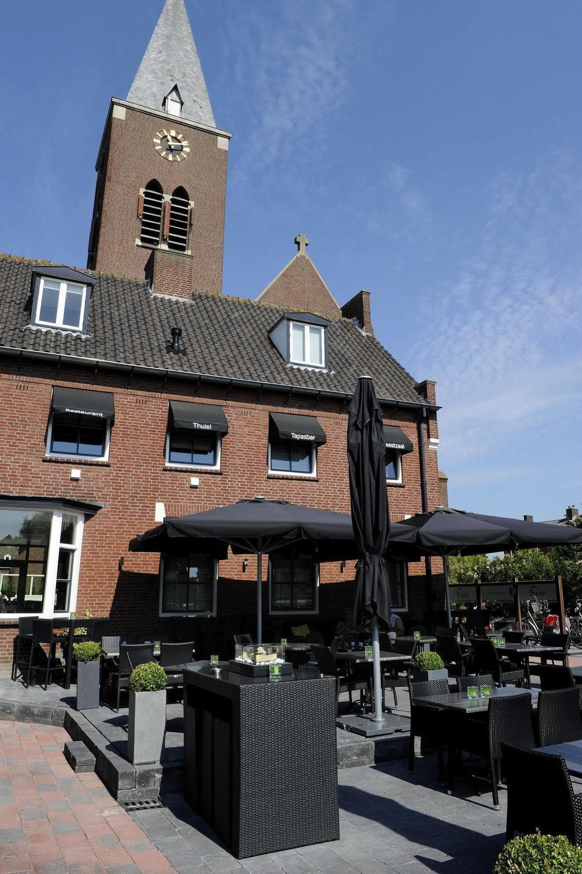 Hotel-Restaurant Thuis! Dinteloord Exterior photo